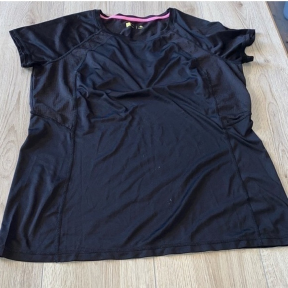 Xersion Black and Pink Polo T-Shirt Short Sleeve shirt top